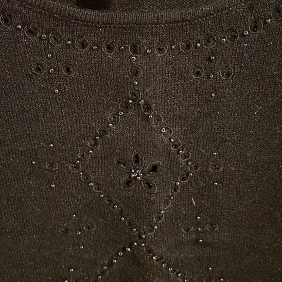 Beaded Tank Top - Picture 3 of 7